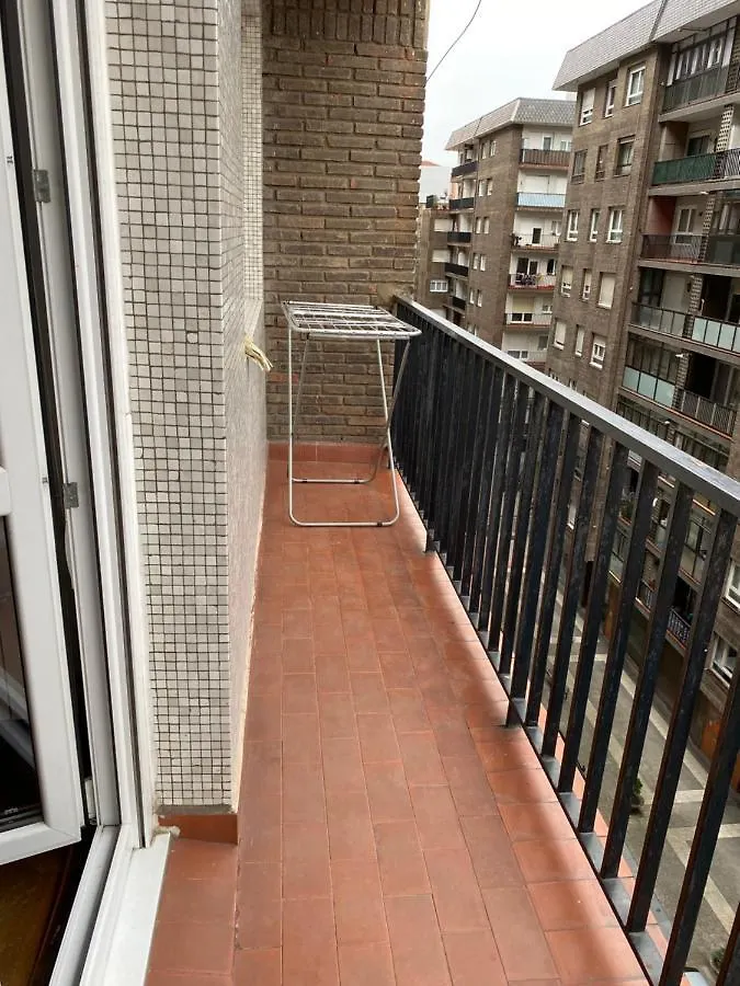 Проживание в семье Habitacion Con Balcon Y Wifi Бильбао Испания